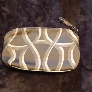 Stubbs & Wootton pouch